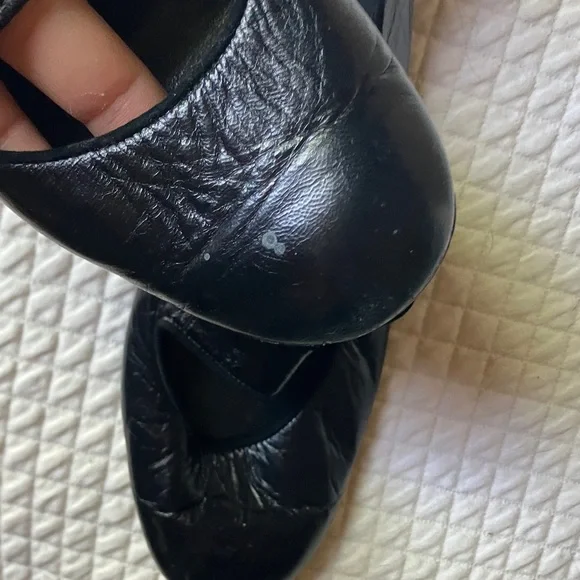 Marc Jacobs Black Loafers with Gold Accent - Picture 4 of 8